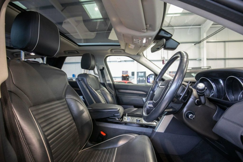 Land Rover Discovery 2L Hse HD67BHL Blue #2