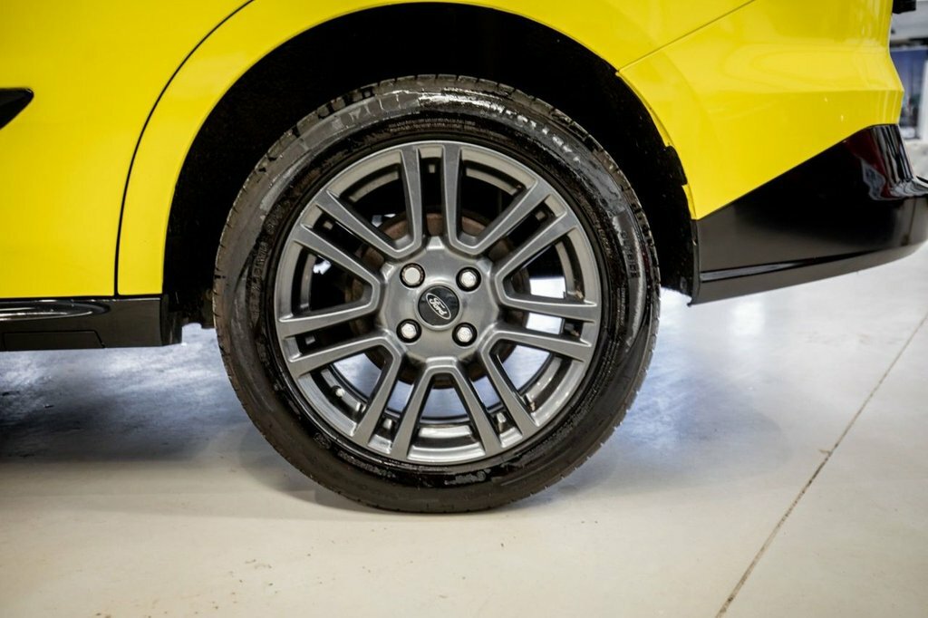 Ford Transit Courier 1.5L Sport Black #6