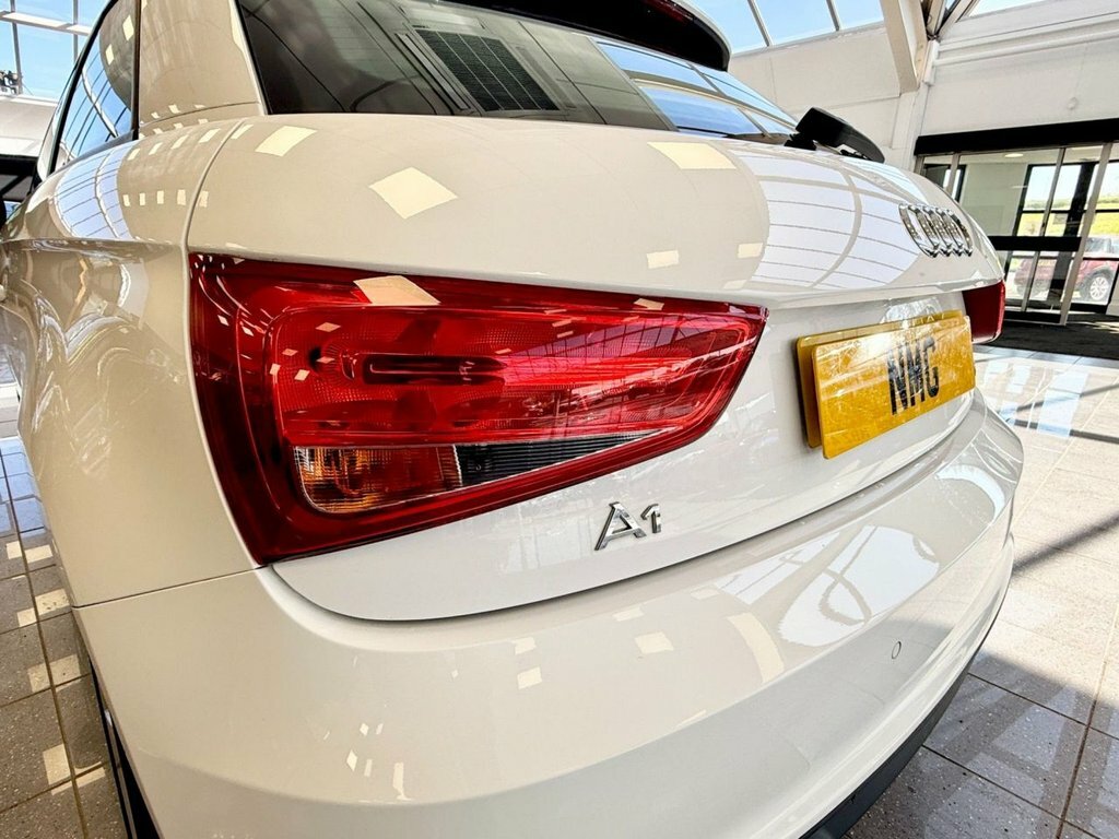 Audi A1 1.4L Sport ND67COU White #6