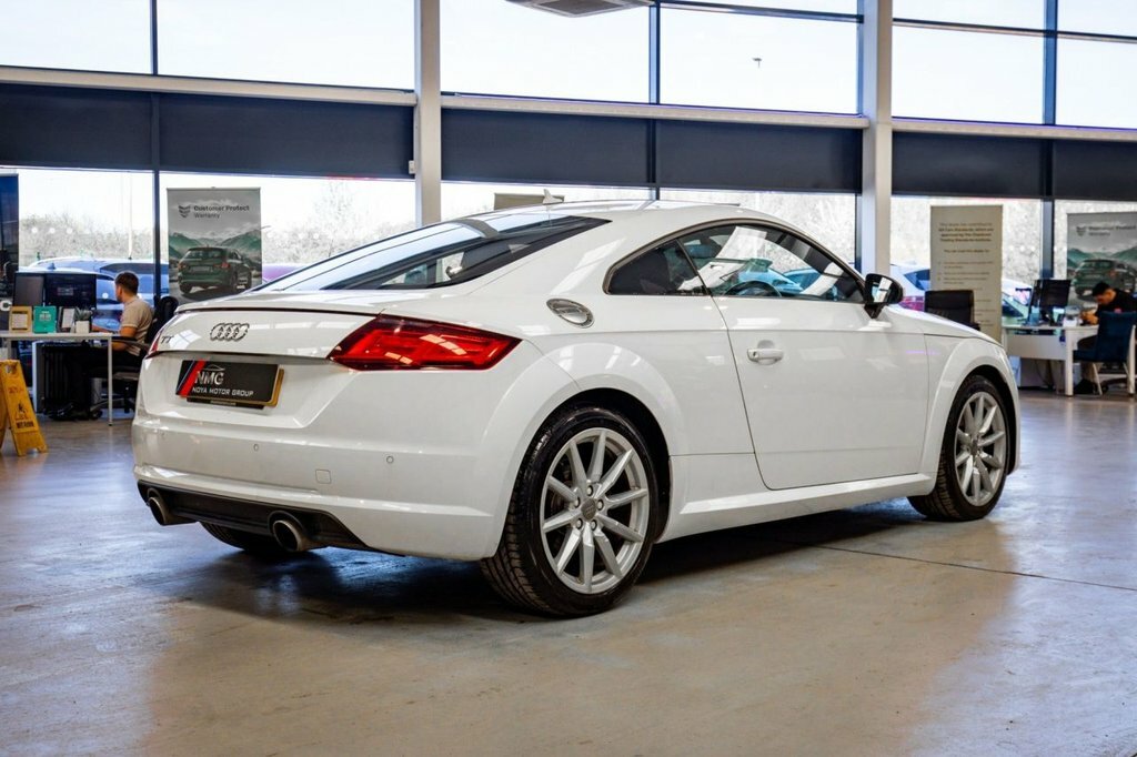 Audi TT 1.8L Sport CA66CPE White #2