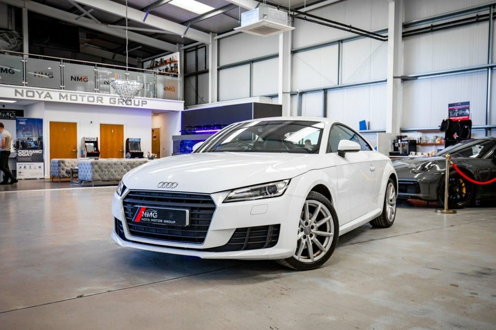 Audi TT 1.8L Sport CA66CPE White #6