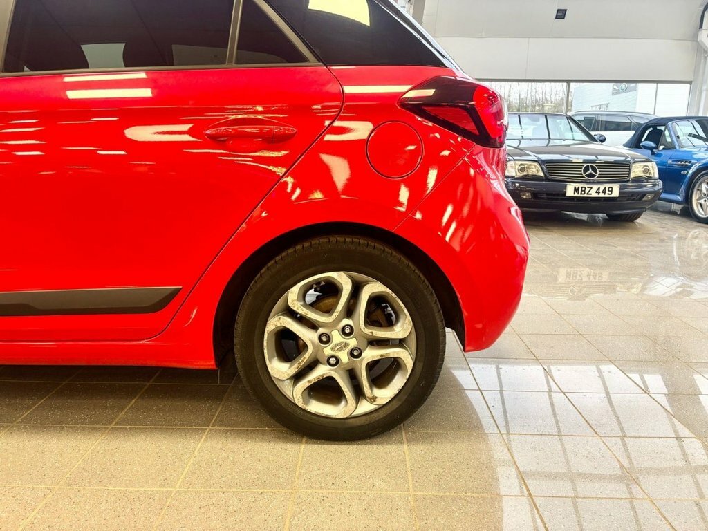 Hyundai I20 1.2L Premium Nav ND68FAO Red #4
