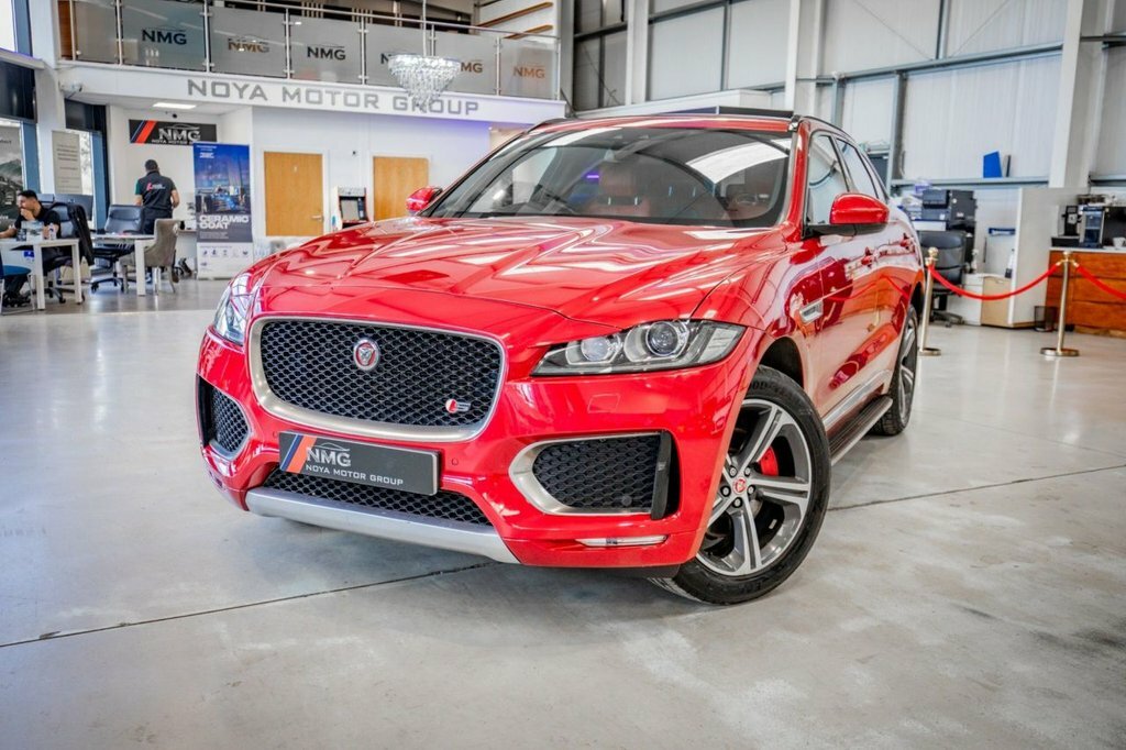 Jaguar F-Pace 3L S FE66LPN Red #4