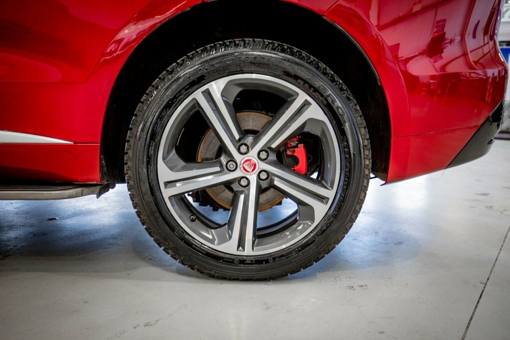 Jaguar F-Pace 3L S FE66LPN Red #6