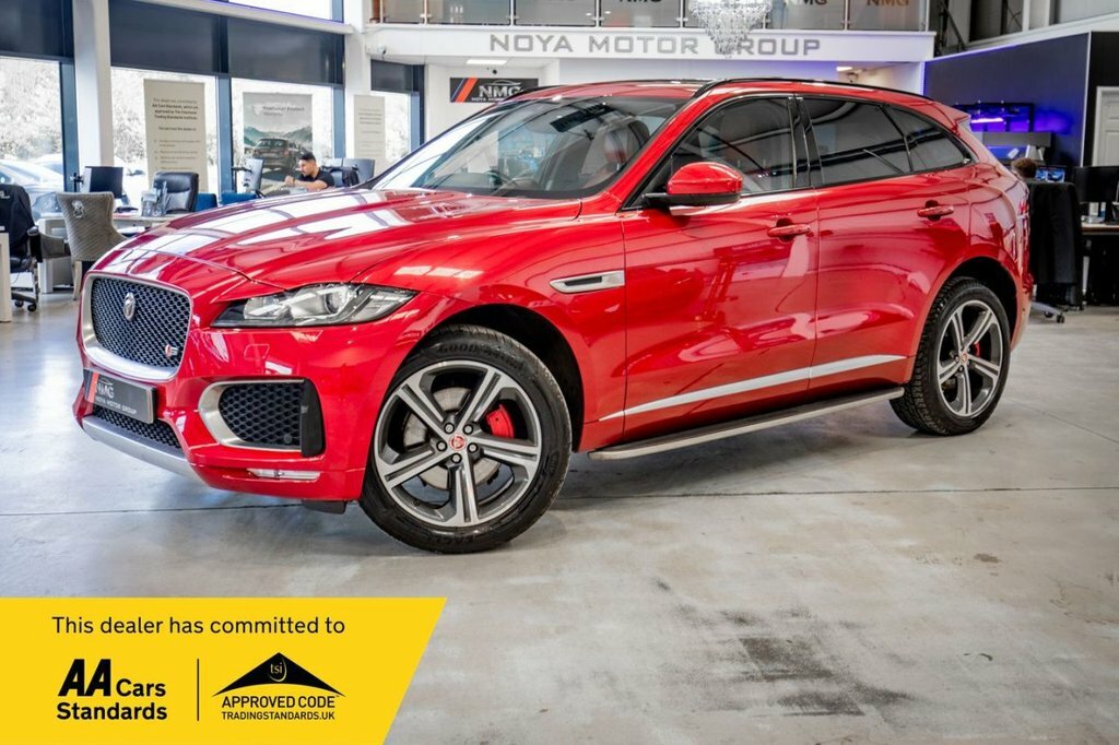 Jaguar F-Pace 3L S Red