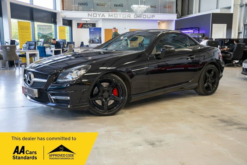 Mercedes-Benz SLK 2.1L Amg Sport Black