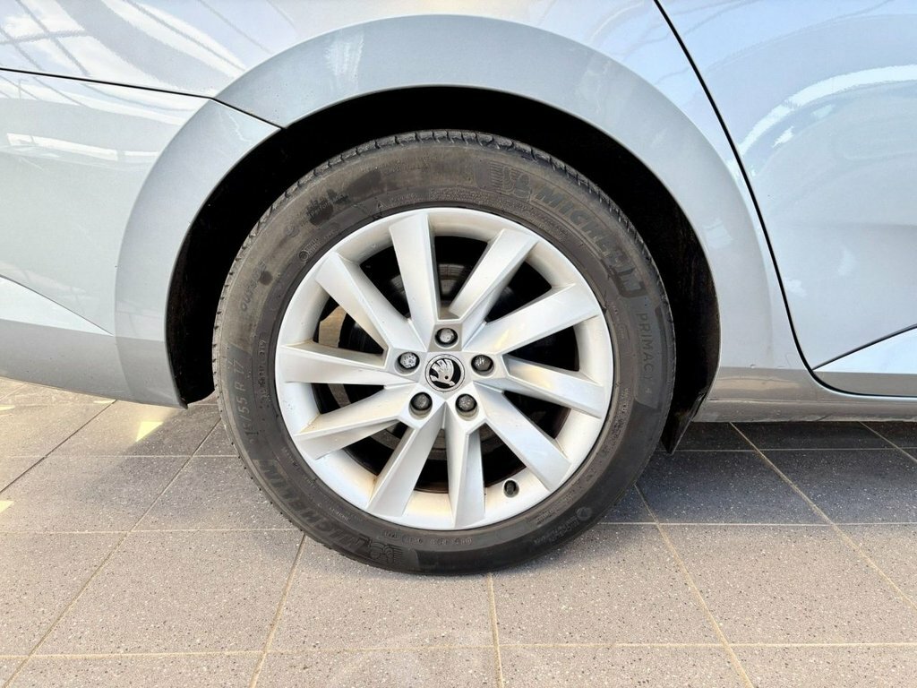 Skoda Superb 1.6L Se Grey #2
