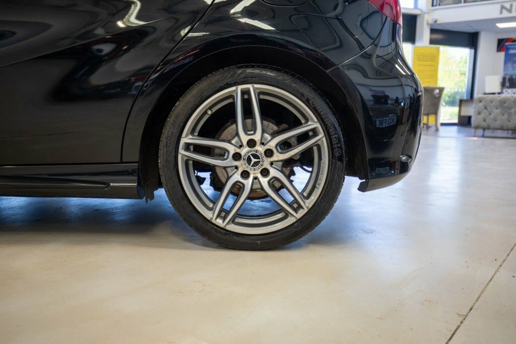 Mercedes-Benz A Class 1.6L Amg Line OV67ZDJ Black #6