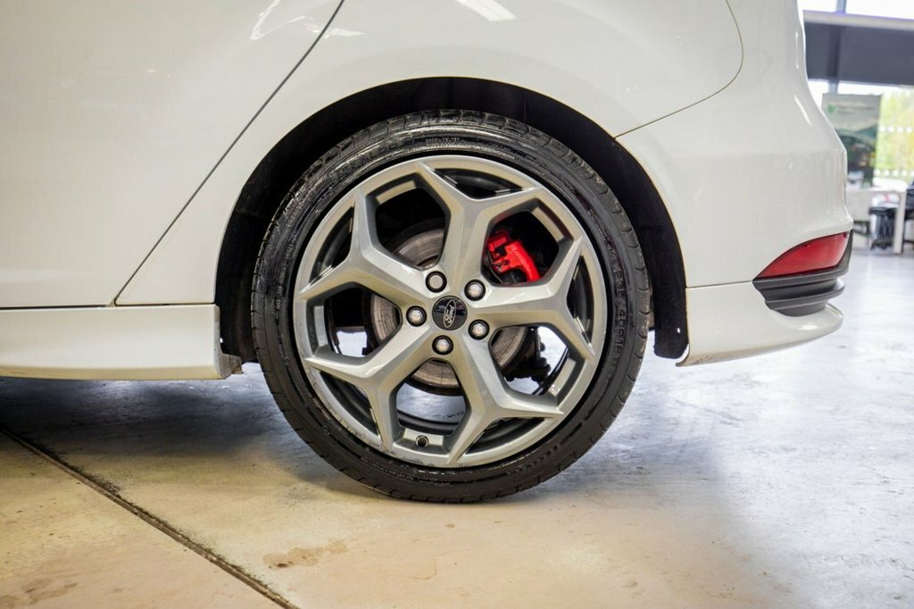 Ford Focus 2L St-3 SG67EXB White #6