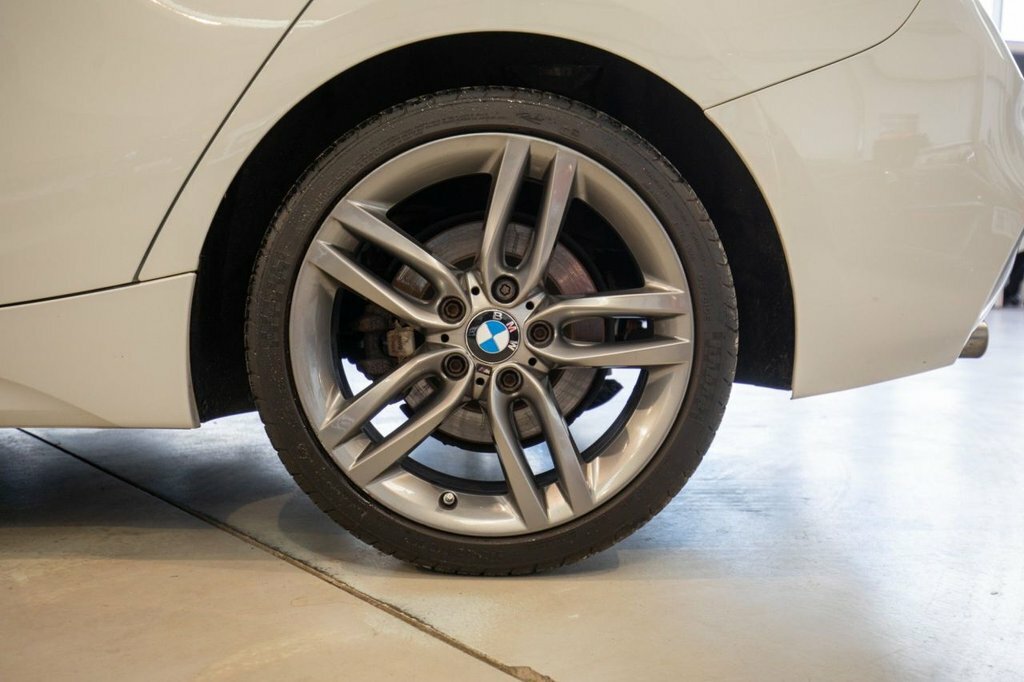 BMW 1 Series 2L M Sport White #6