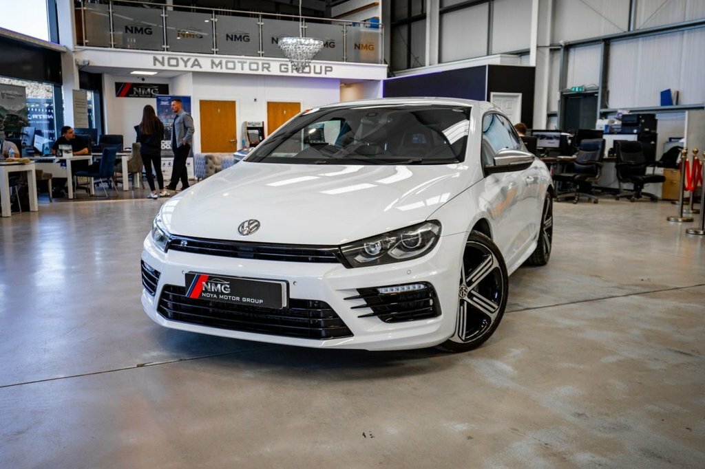 Volkswagen Scirocco 2L R White #4