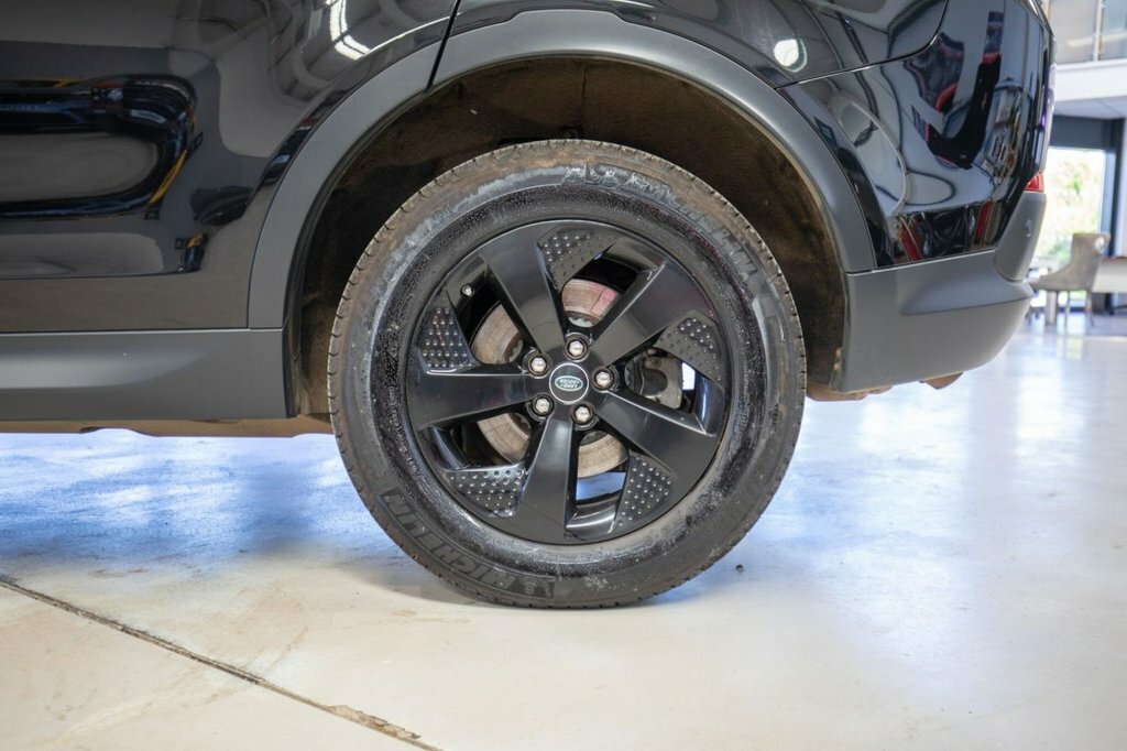 Land Rover Discovery Sport 2L Se GU70YJH Black #6