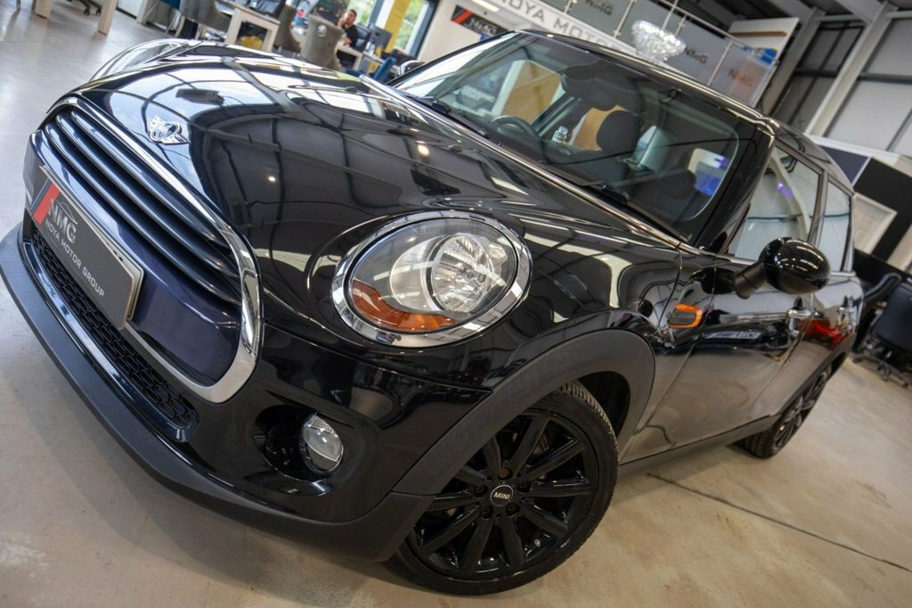 Mini Hatch 1.5L Cooper NA67UYL Black #5