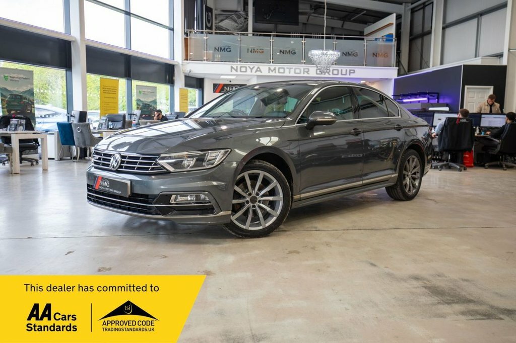 Volkswagen Passat 2L R-line Grey