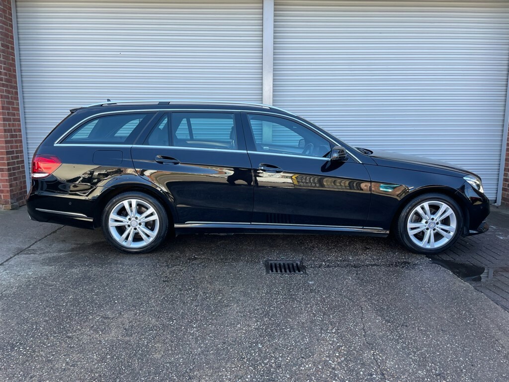 Mercedes-Benz E Class Bluetec Se KM16LNG Black #2