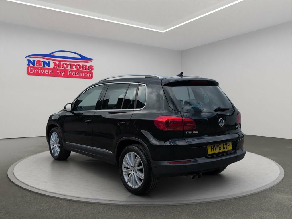 Volkswagen Tiguan 2.0 Tdi Bluemotion Tech Match Edition Suv Dies HV16AYP Black #2