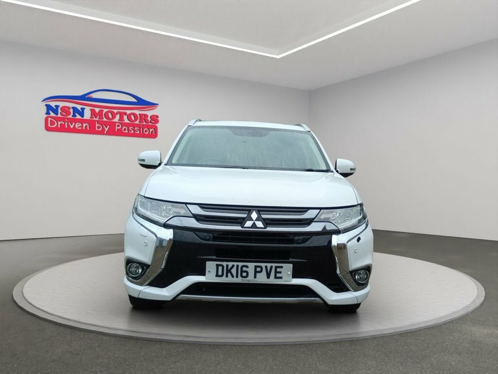 Mitsubishi Outlander 2.0H 12Kwh Gx4hs Suv Plug-in Hybrid Cvt DK16PVE White #6