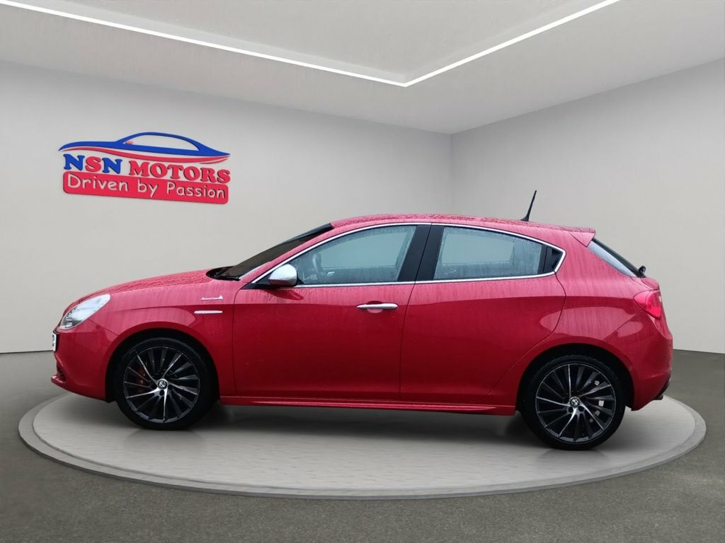 Alfa Romeo Giulietta 1.4 Tb Multiair Sportiva Hatchback Tct Red #3