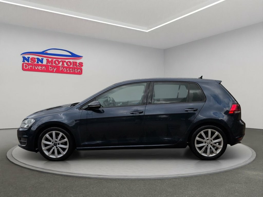 Volkswagen Golf 2.0 Tdi Bluemotion Tech Gt Hatchback Ds DF63RWX Blue #3