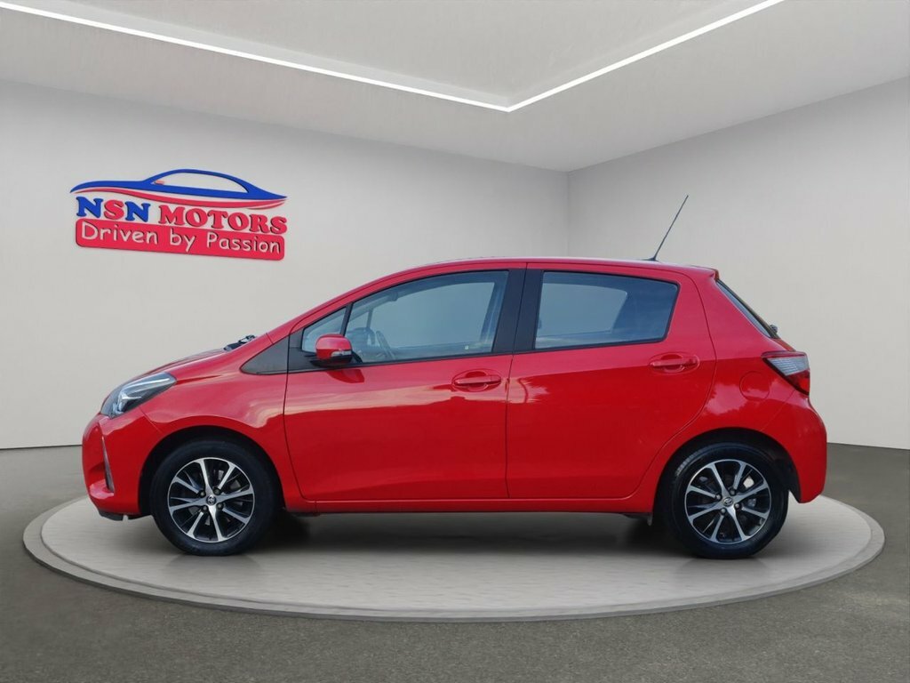 Toyota Yaris 1.5 Vvt-i Icon Tech Hatchback Eu EA18UWU Red #3