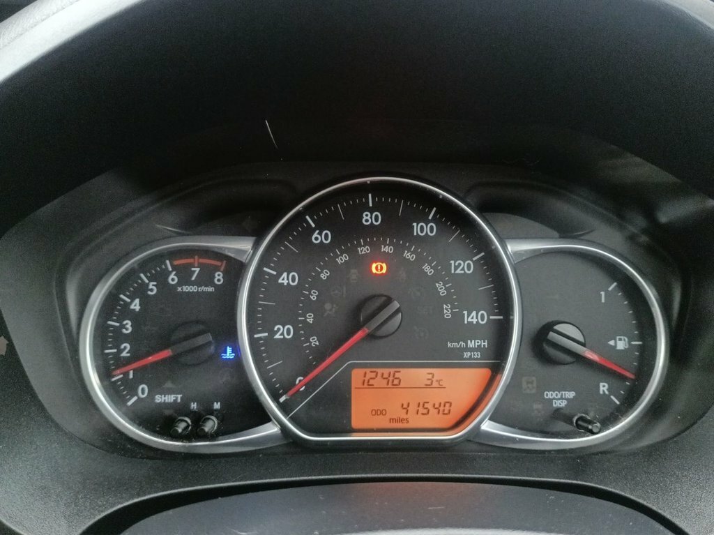Toyota Yaris 1.33 Dual Vvt-i Excel Hatchback PF65DZP Red #5