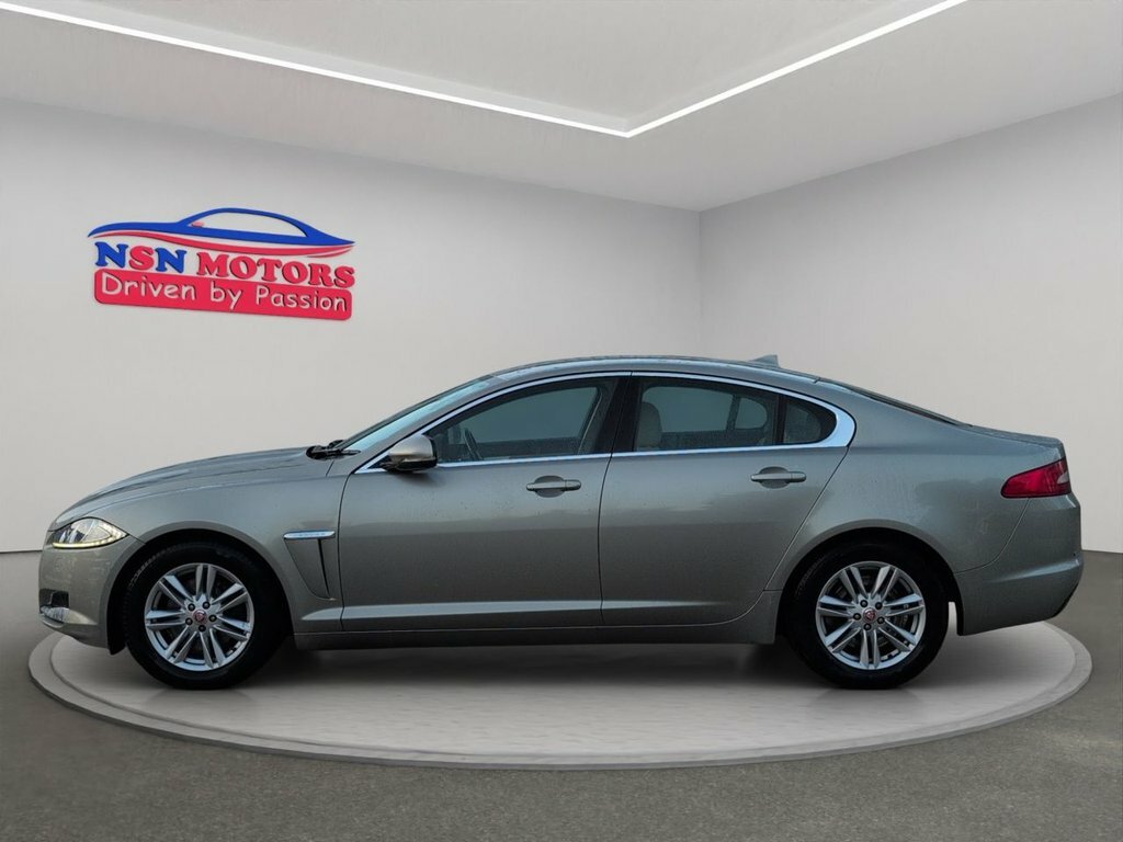 Jaguar XF 2.2D Luxury Saloon Euro 5 Ss 2 Gold #3
