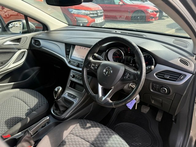 Vauxhall Astra Turbo Se Hatchback KS68DJO Grey #5
