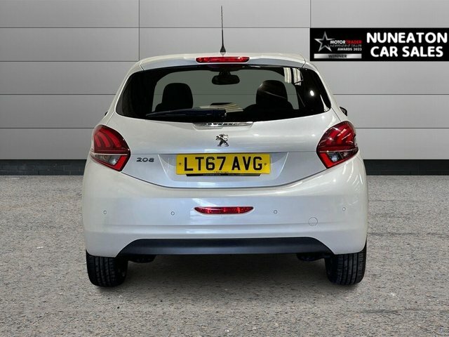 Peugeot 208 1.2 Puretech Allure Hatchback Eat Euro White #4