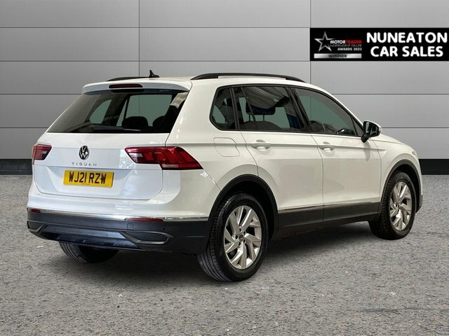 Volkswagen Tiguan 1.5 Tsi Life Suv Euro 6 Ss 1 WJ21RZW White #3