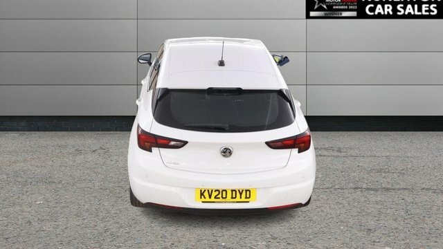 Vauxhall Astra 1.2 Turbo Sri Nav Hatchback Euro KV20DYD White #4
