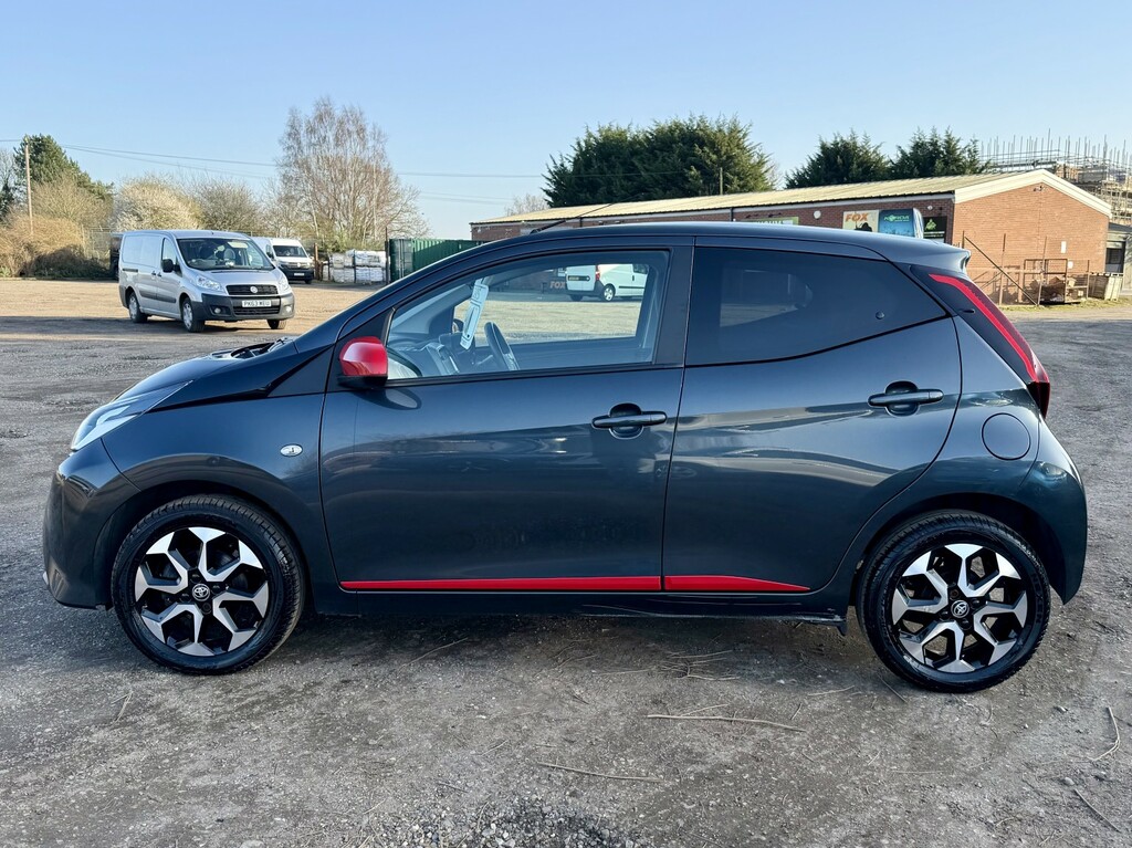 Toyota Aygo 1.0 Vvt-i X-trend 2021 AV21VGJ Grey #4