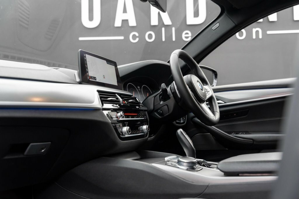 BMW 5 Series 3.0 530D M Sport Euro 6 Ss YC69LYV Black #5