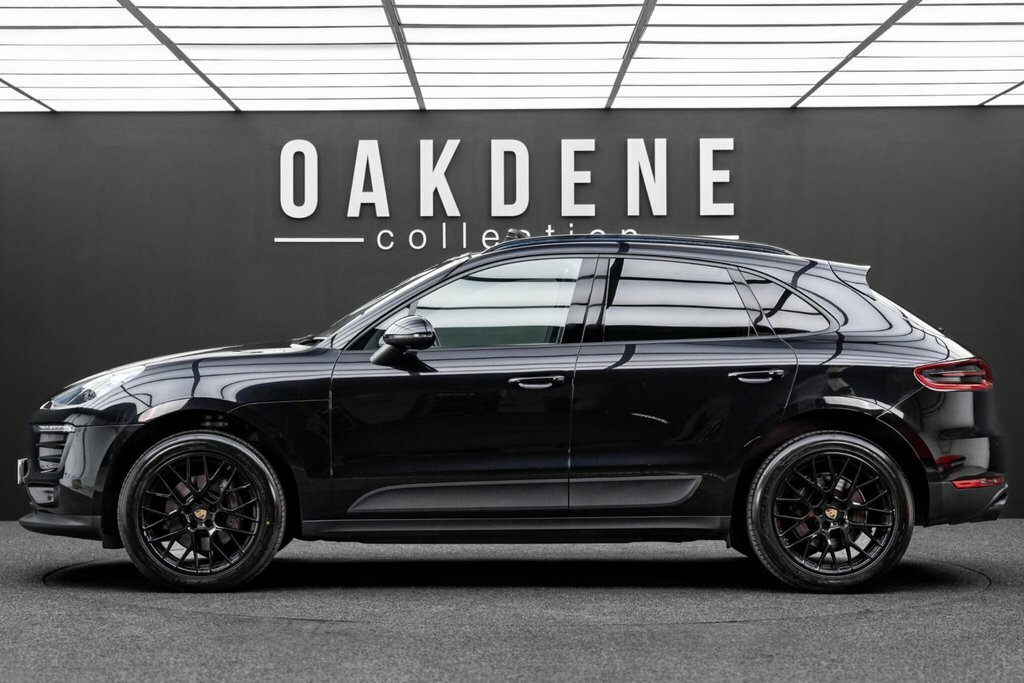 Porsche Macan 2.0T Pdk 4Wd Euro 6 Ss RK67VXO Black #3