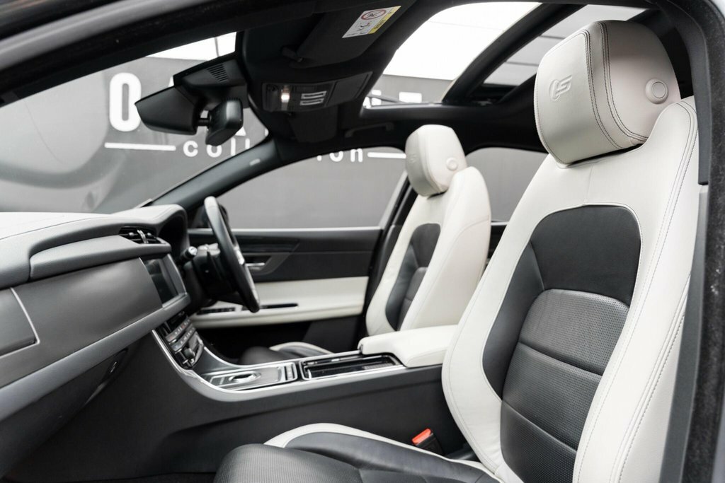 Jaguar XF 3.0 V6 S Euro 6 Ss #2