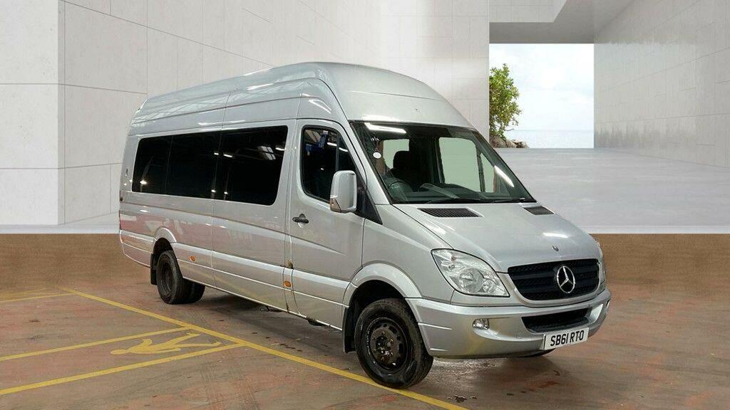 Mercedes-Benz Sprinter Automatic White #1