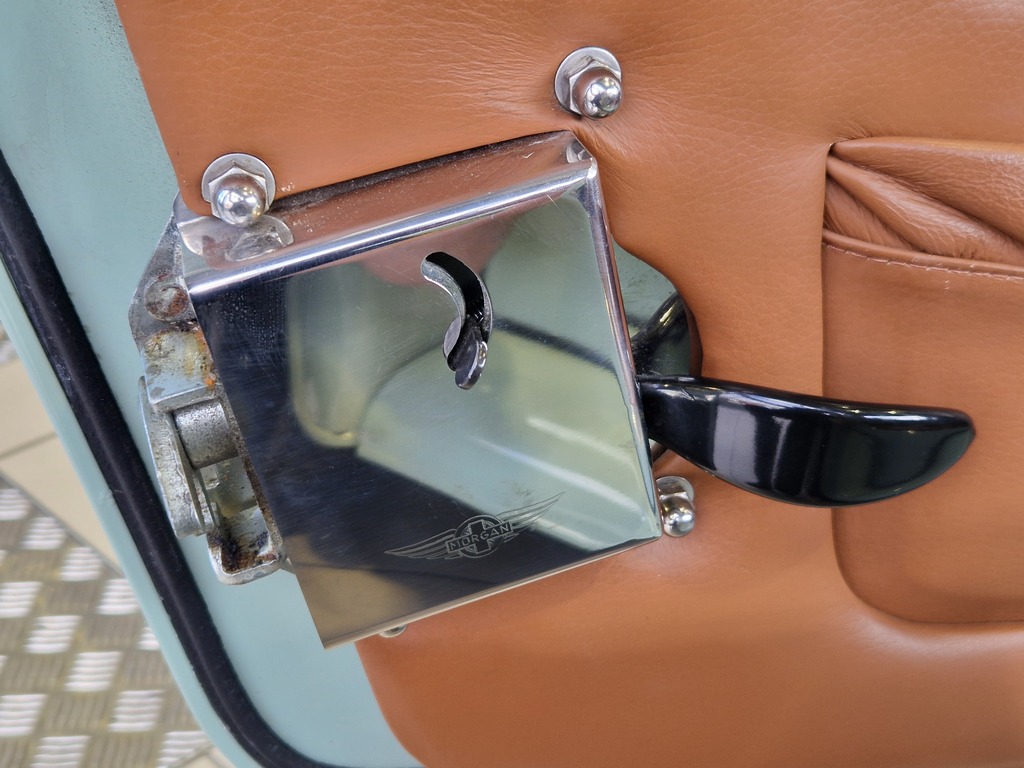 Morgan 4/4 Convertible Green #10