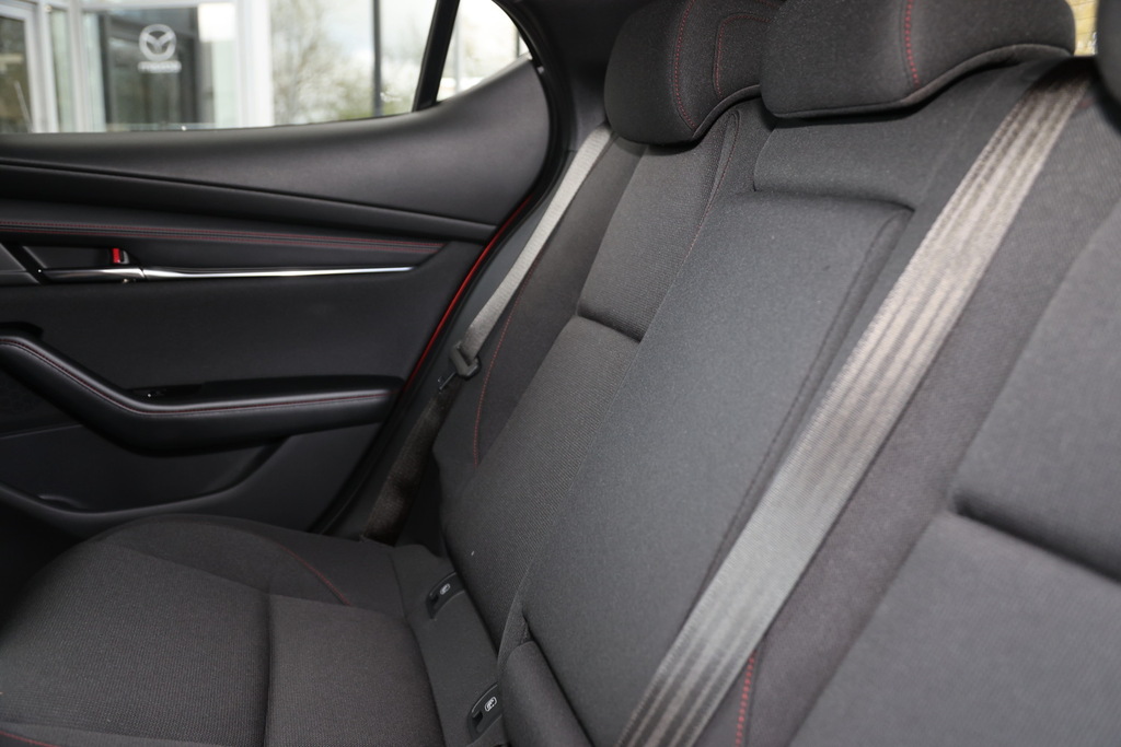Mazda 3 2.5 E-skyactiv G Mhev 140 Homura #6