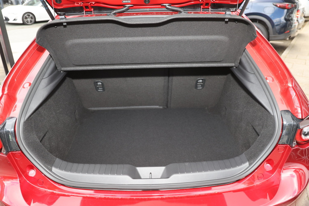 Mazda 3 2.5 E-skyactiv G Mhev 140 Homura #4
