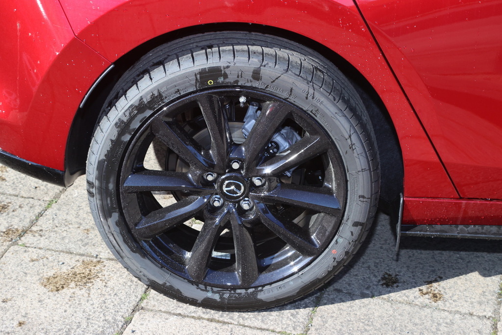 Mazda 3 2.5 E-skyactiv G Mhev 140 Homura Red #5
