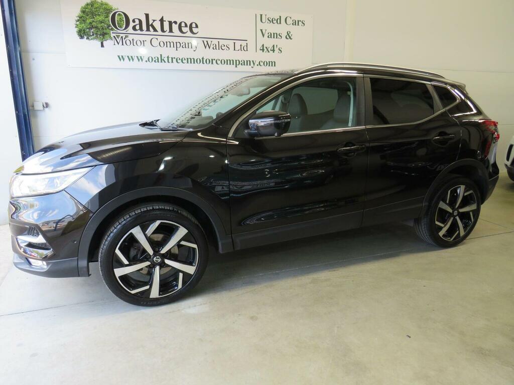 Nissan Qashqai 1.5 Dci Tekna Euro 6 Ss WV67YBX Black #3