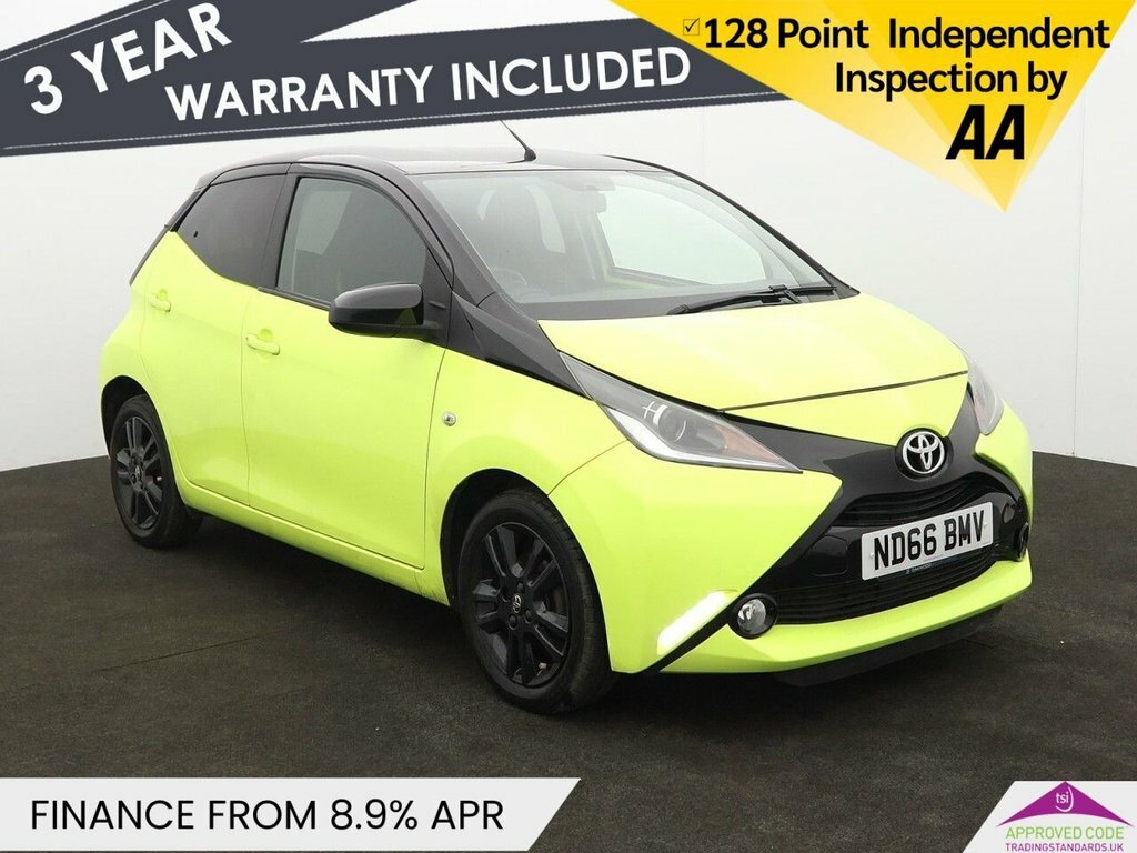 Toyota Aygo Hatchback Yellow