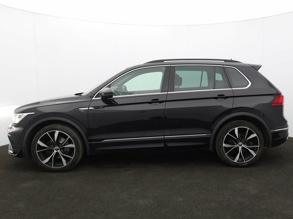 Volkswagen Tiguan 1.5L R-line DC21GBZ Black #4