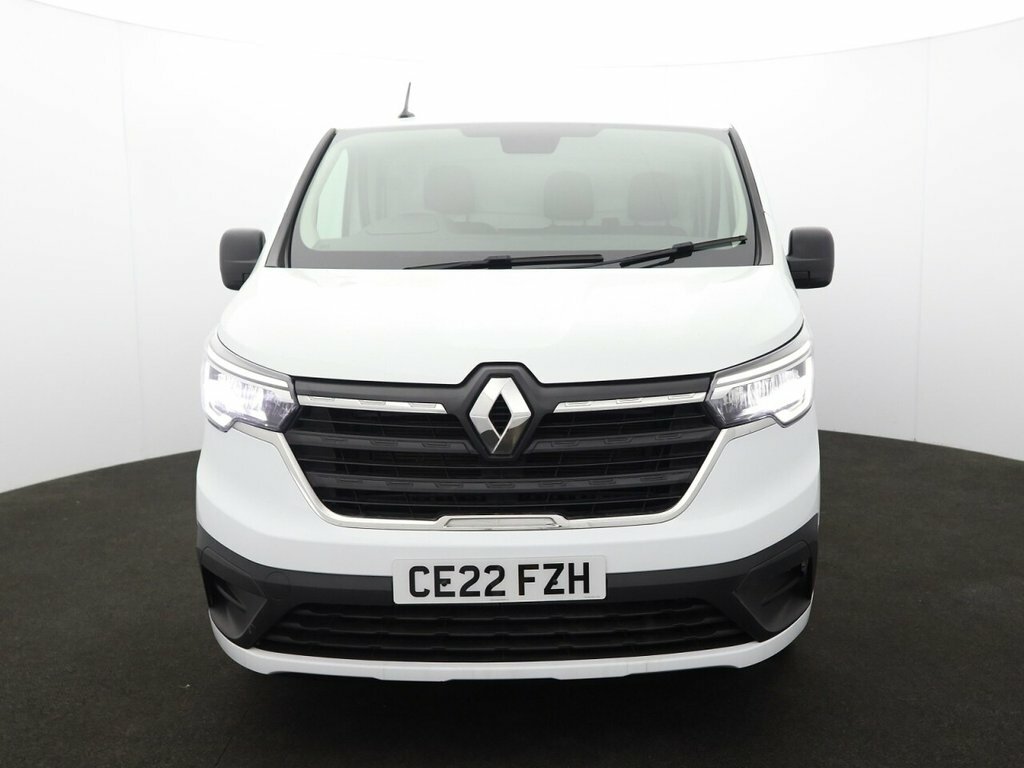 Renault Trafic 2L Business CE22FZH White #2