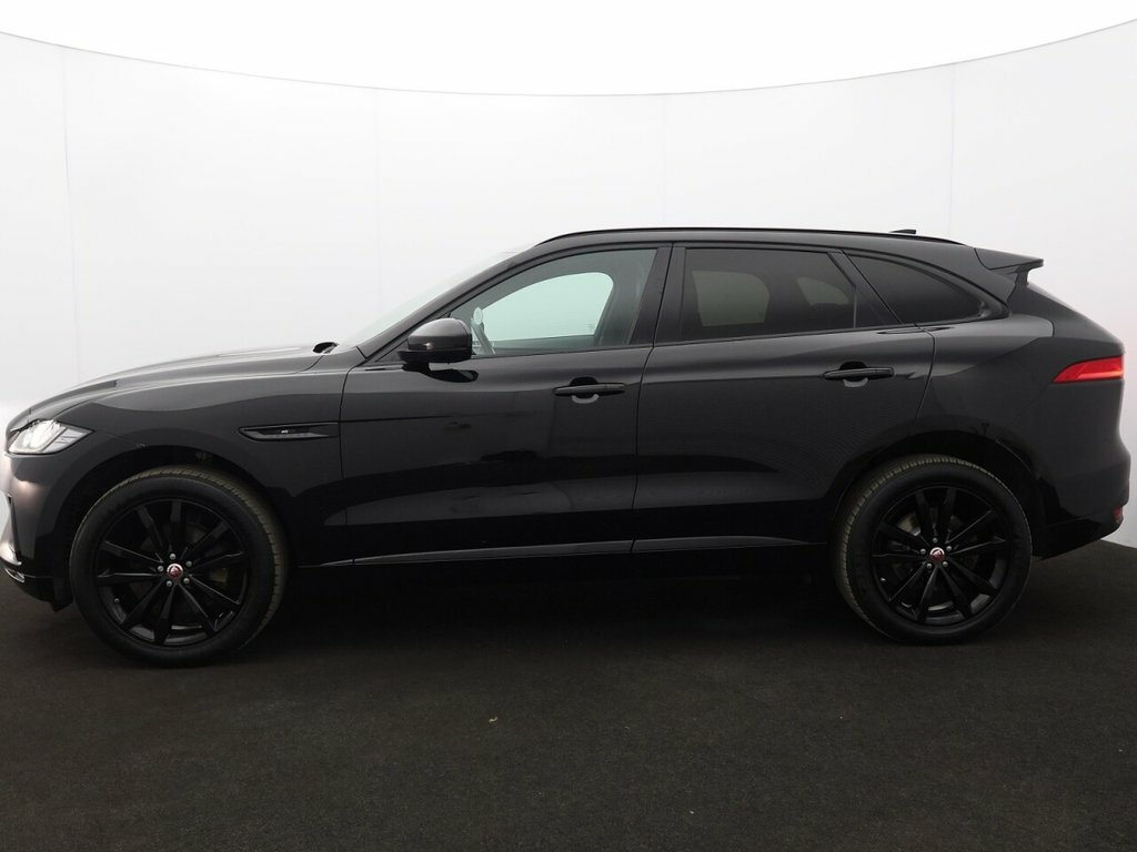 Jaguar F-Pace 2L Chequered Flag AU69KNF Black #4