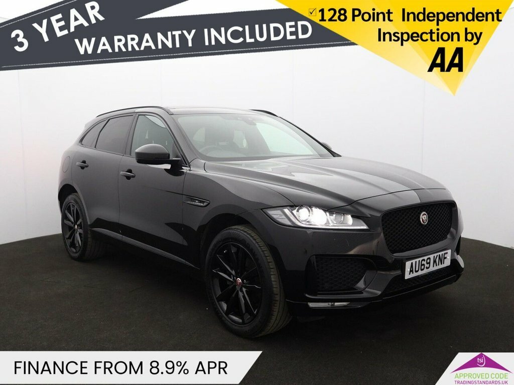 Jaguar F-Pace 2L Chequered Flag Black