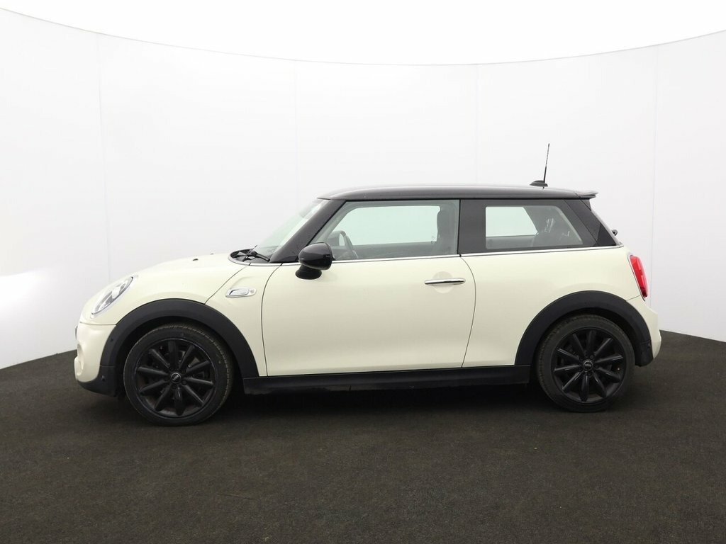 Mini Hatch 2L Cooper S Classic NY19JFU White #4