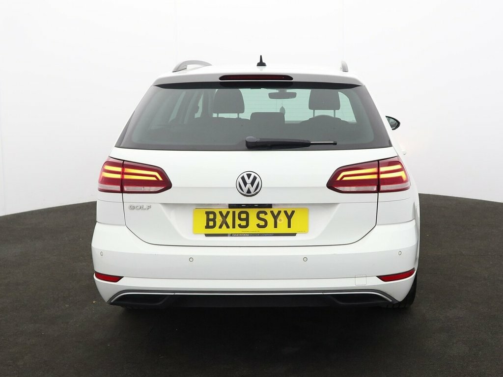 Volkswagen Golf 1L Match BX19SYY White #6