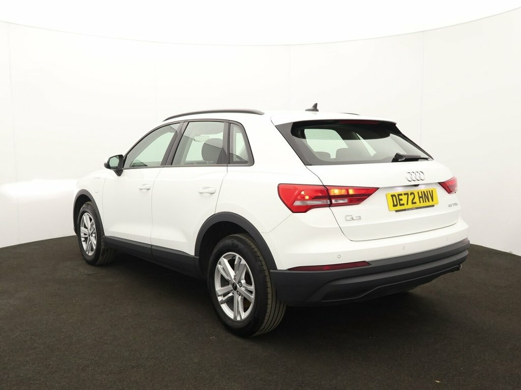 Audi Q3 1.4L Technik DE72HNV White #5