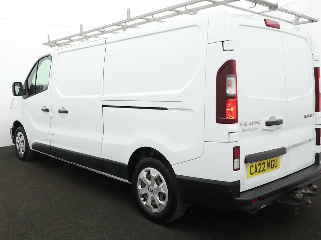 Renault Trafic 2L Business CA22MGU White #5