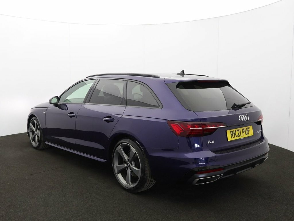 Audi A4 Avant 2L Black Edition RK21PUF Blue #5